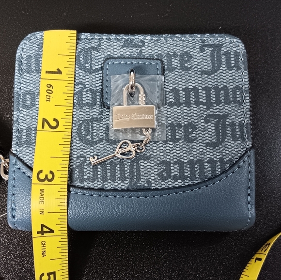 Juicy Couture Wallet (NEW) - Picture 2 of 8